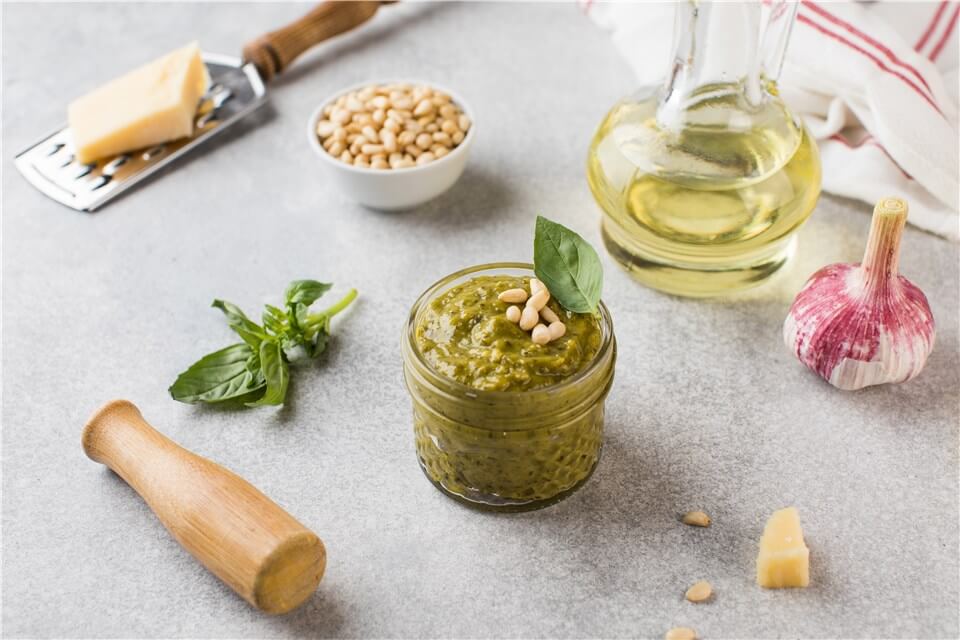 Make Pesto